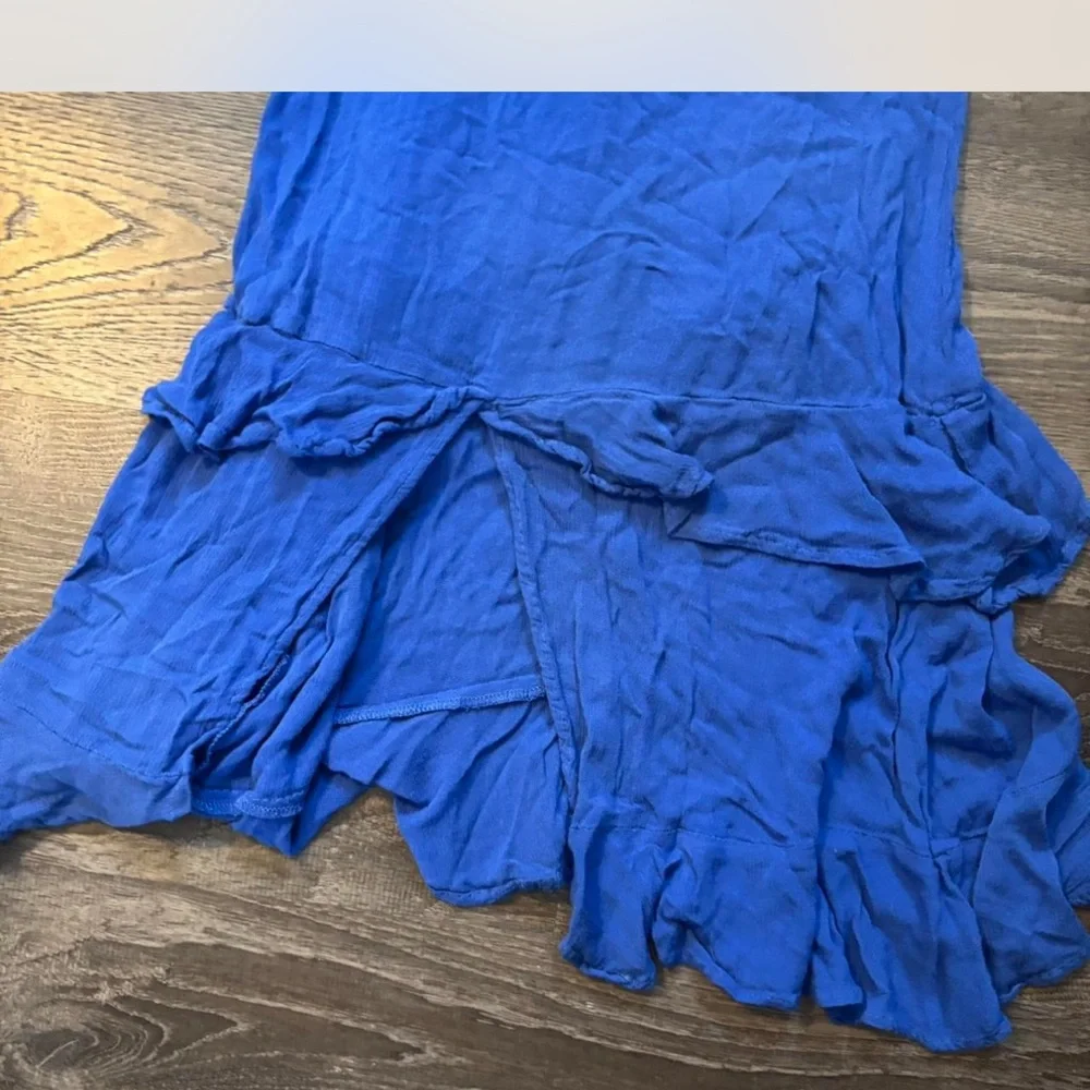 LULU’S DRESS - Picture 3 of 5